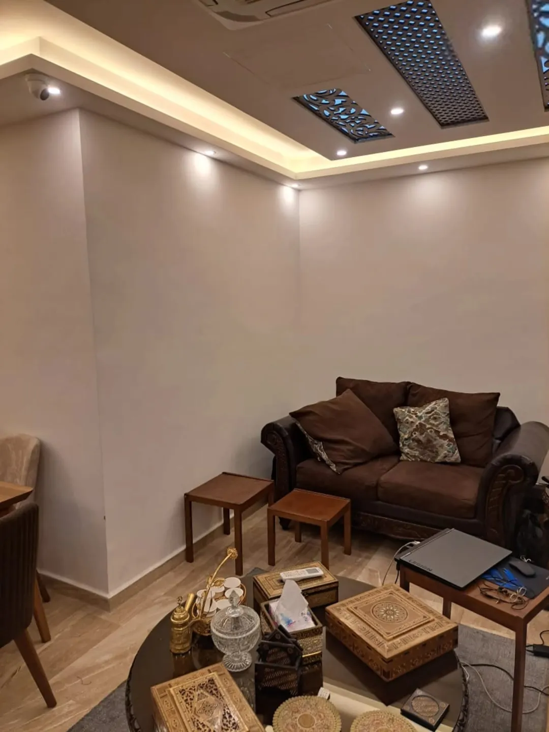 شقة للبيع في الجبيهة – حي الجامعة بالقرب من دوار إقرأ