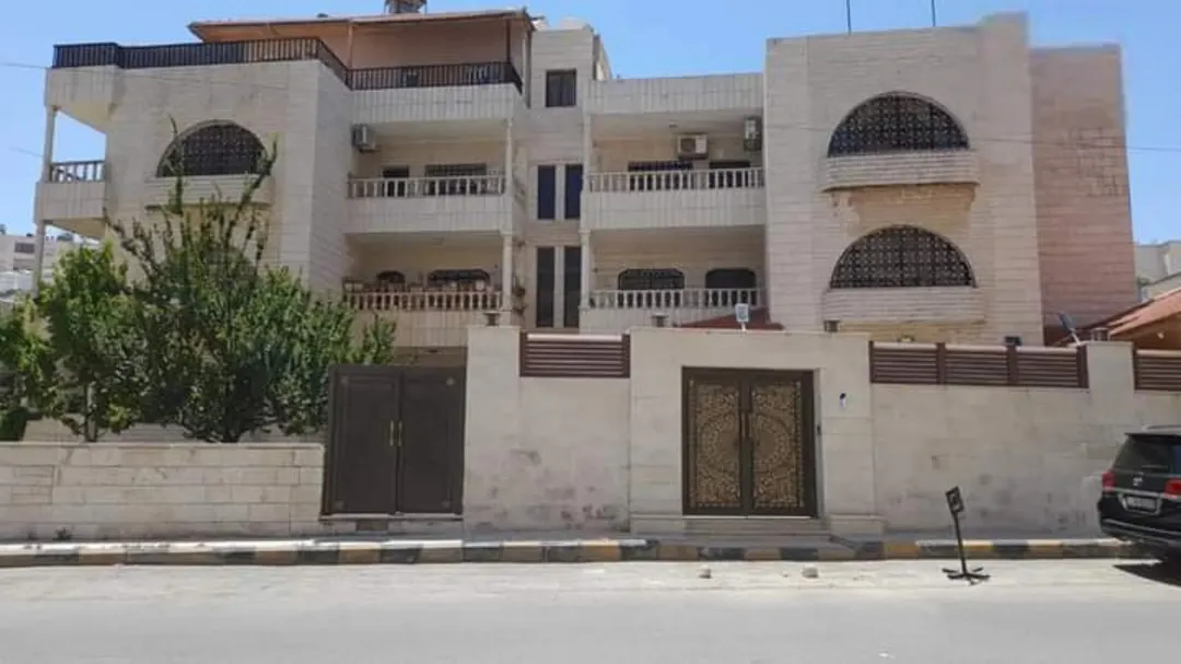 عمارة للبيع في ضاحية النخيل – عمان