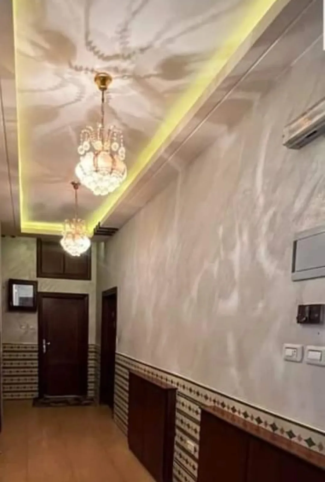 عمارة للبيع في ضاحية النخيل – عمان