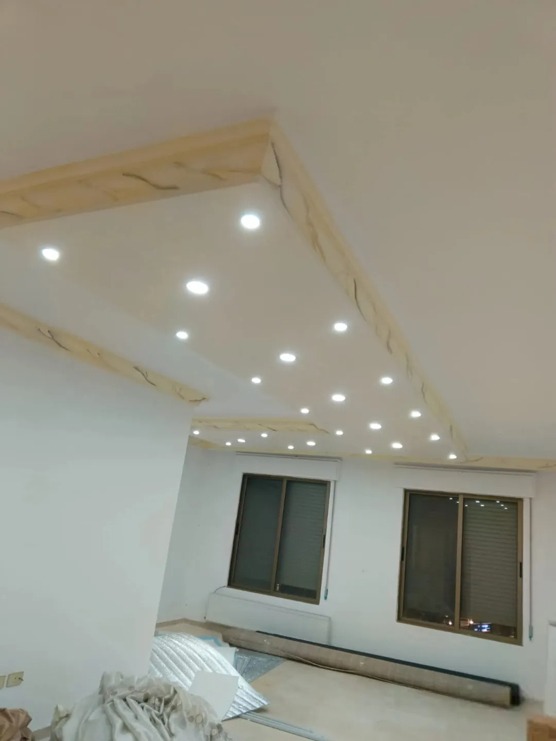 شقه سكنيه للبيع مقابل سكن اميمه مباشره