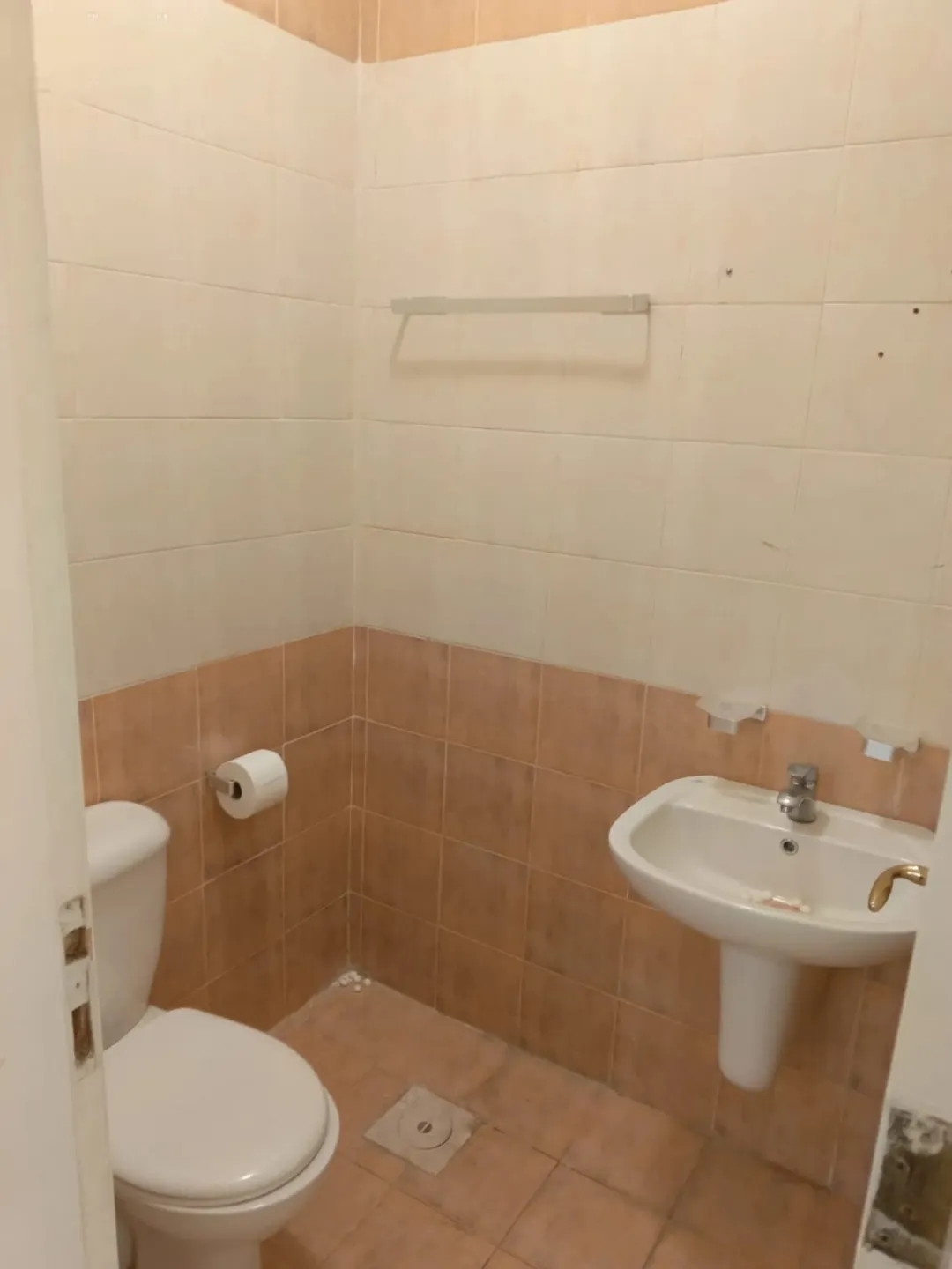 شقه سكنيه للبيع مقابل سكن اميمه مباشره
