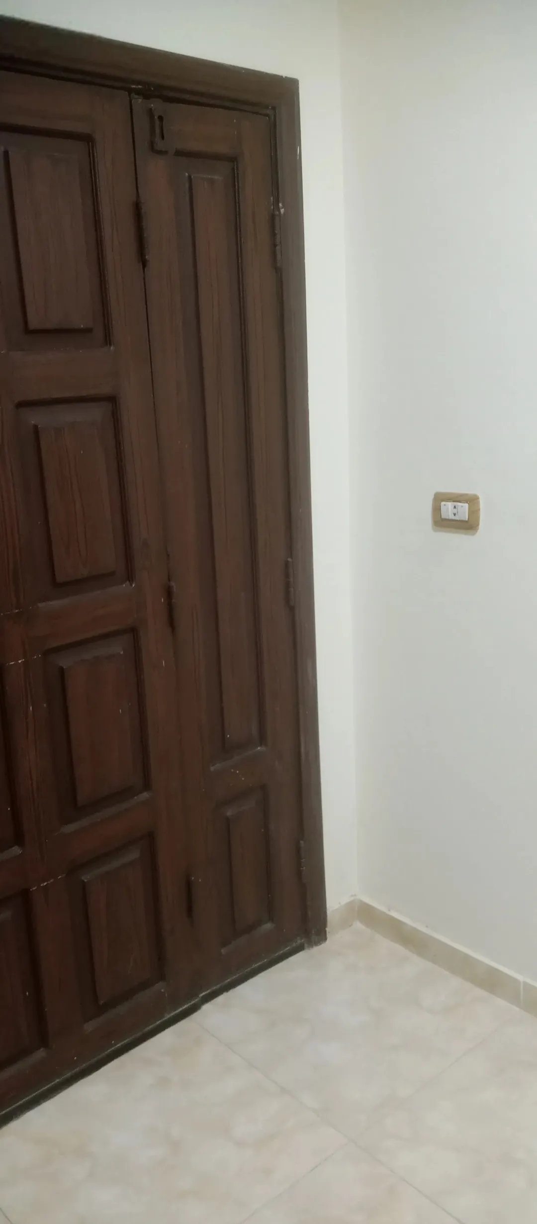 منزل مستقل للبيع في عين الباشا بمساحة أرض 501 متر مربع