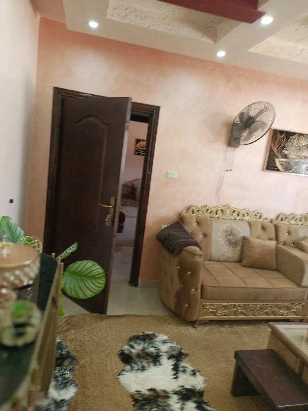 شقة للبيع في الكرك – الثنية مساحة 155 م٢ وتشطيب ديلوكس