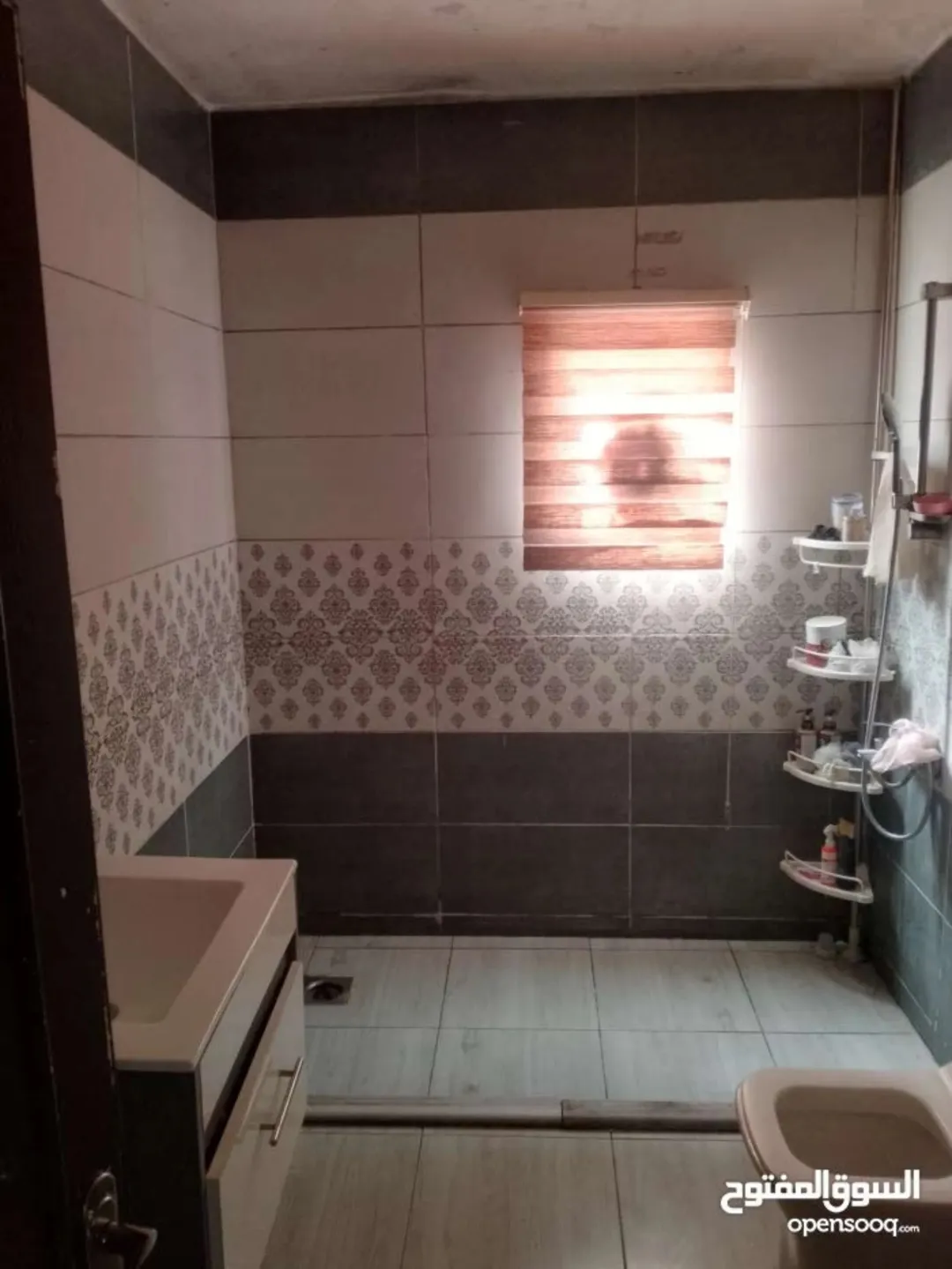 شقة فاخرة مُجددة بالكامل في موقع استثنائي بالحي الشرقي