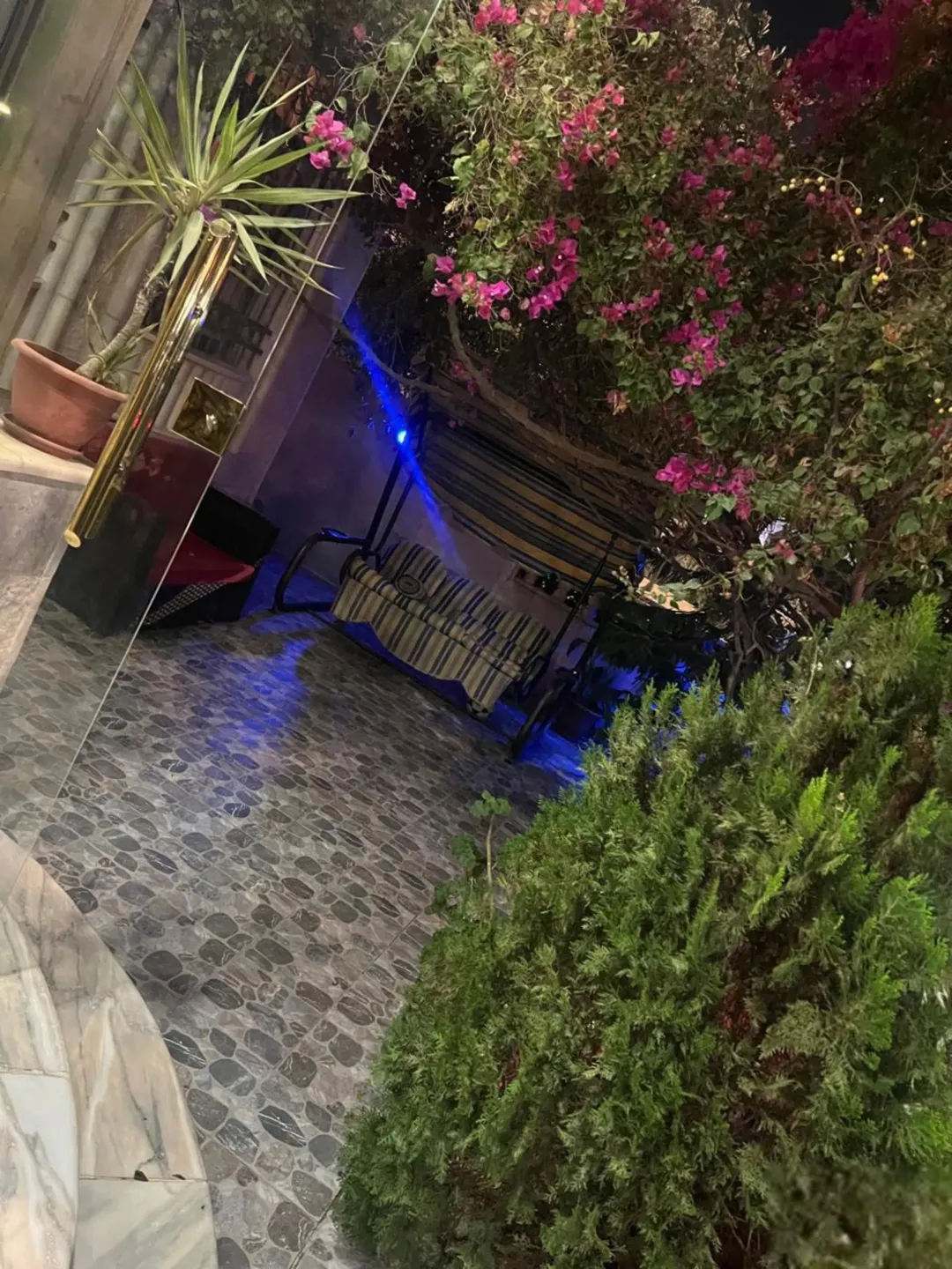 فيلا دوبليكس فاخرة للبيع في الزرقاء الجديدة