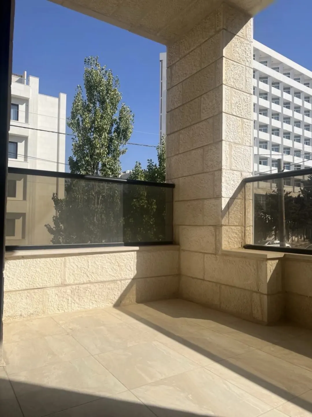 فرصة نادرة للسكن الفاخر في الشميساني