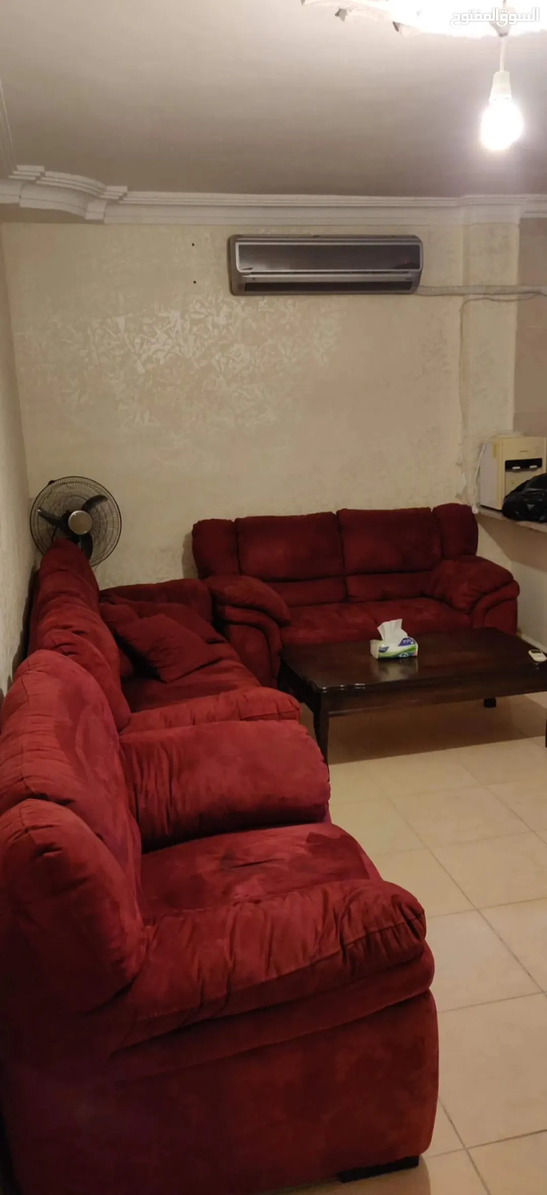 شقة ستوديو طلابية جانب جامعة اليرموك للبيع/ مع امكانية أجار