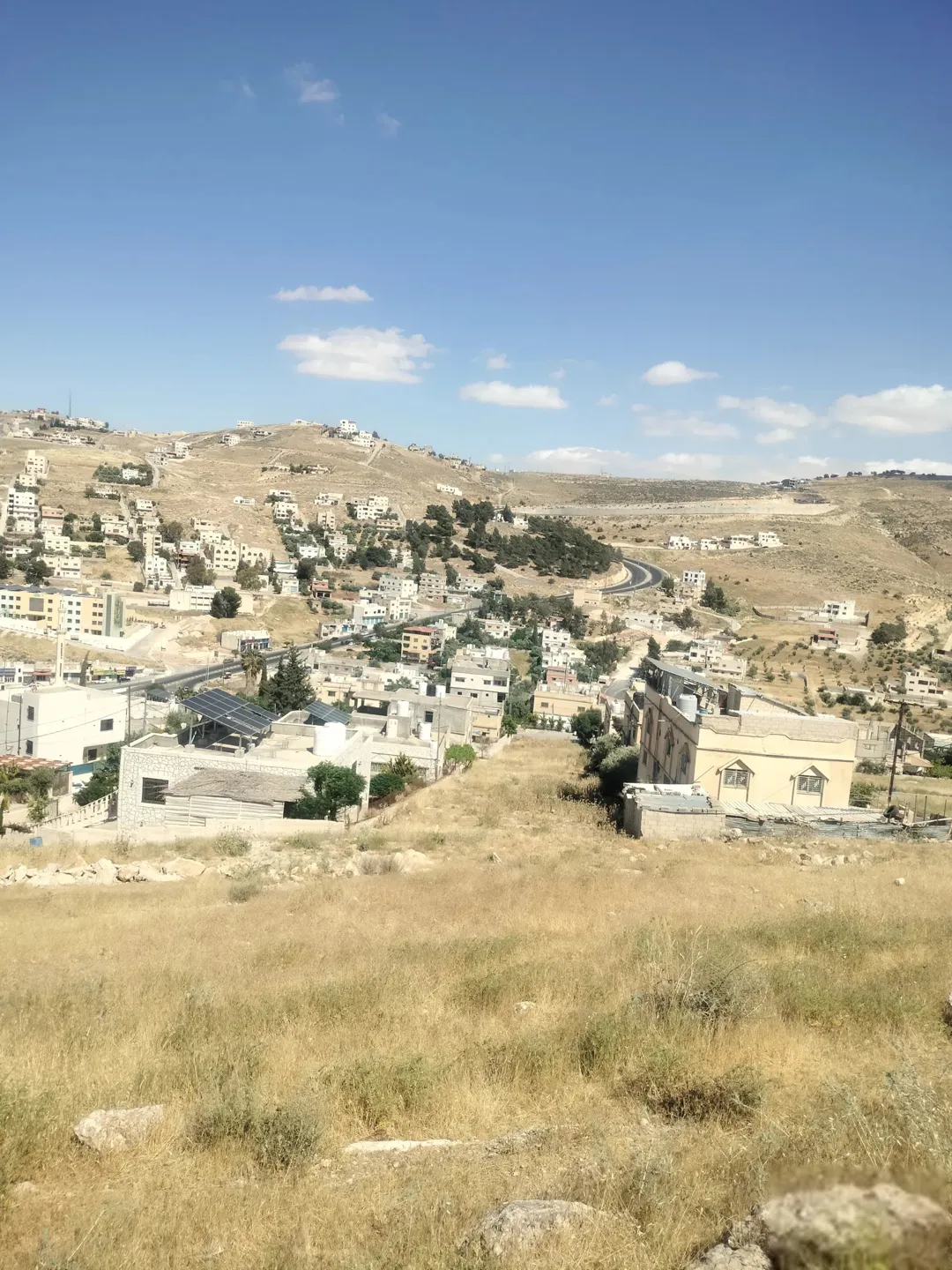 قطعة أرض سكنية مميزة للبيع في بيرين بالقرب من شفا بدران
