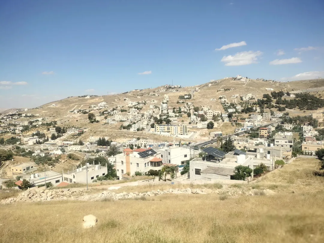 قطعة أرض سكنية مميزة للبيع في بيرين بالقرب من شفا بدران