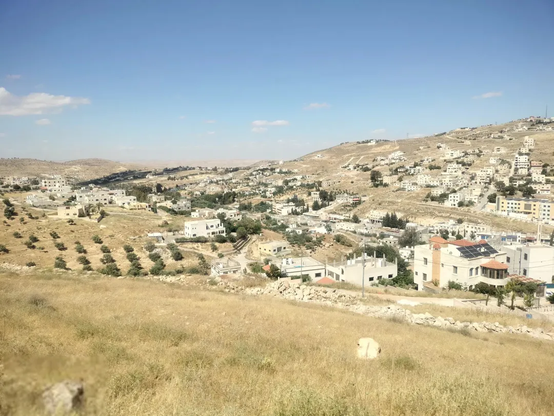 قطعة أرض سكنية مميزة للبيع في بيرين بالقرب من شفا بدران