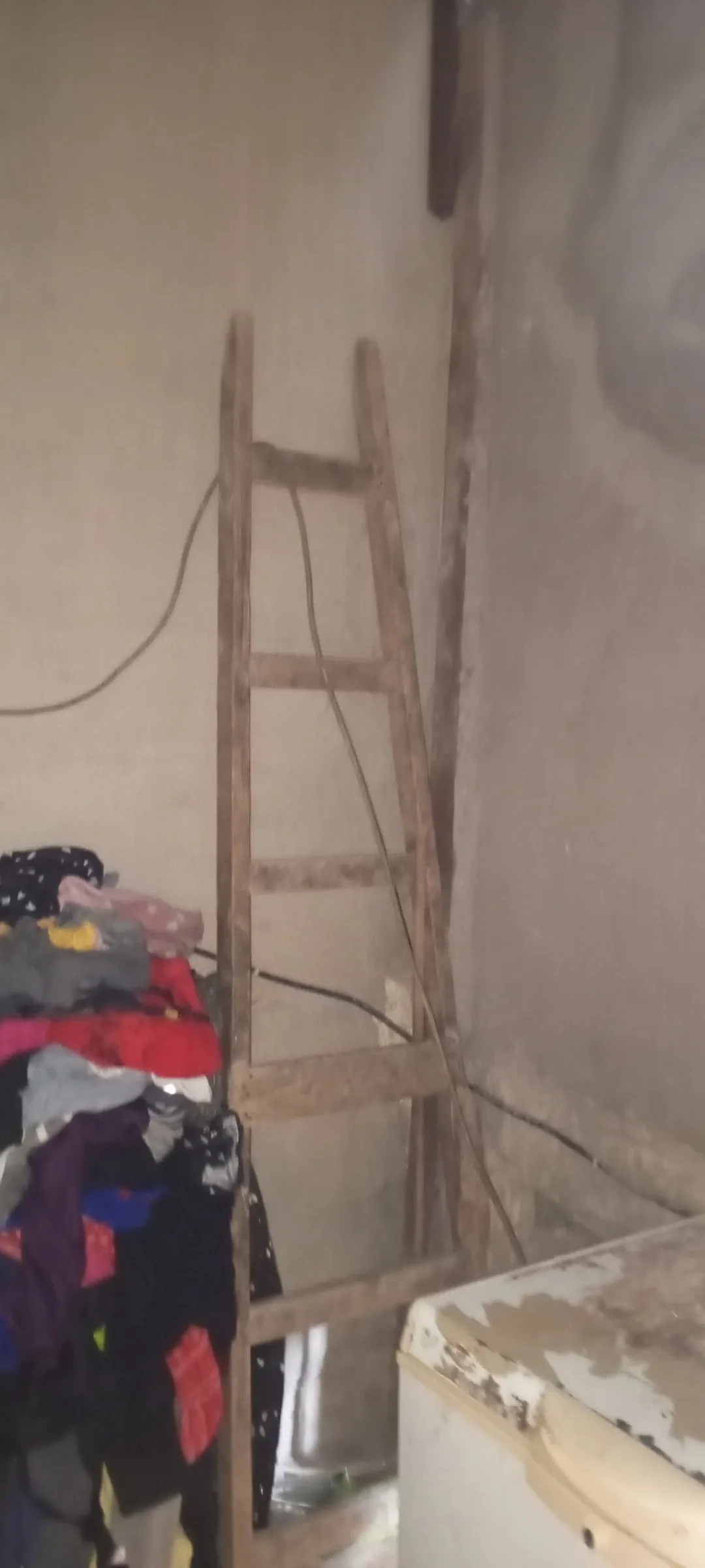 منزل للبيع غرفه ومطبخ وحمام زائد غرفه ومطبخ وحمام طبقين