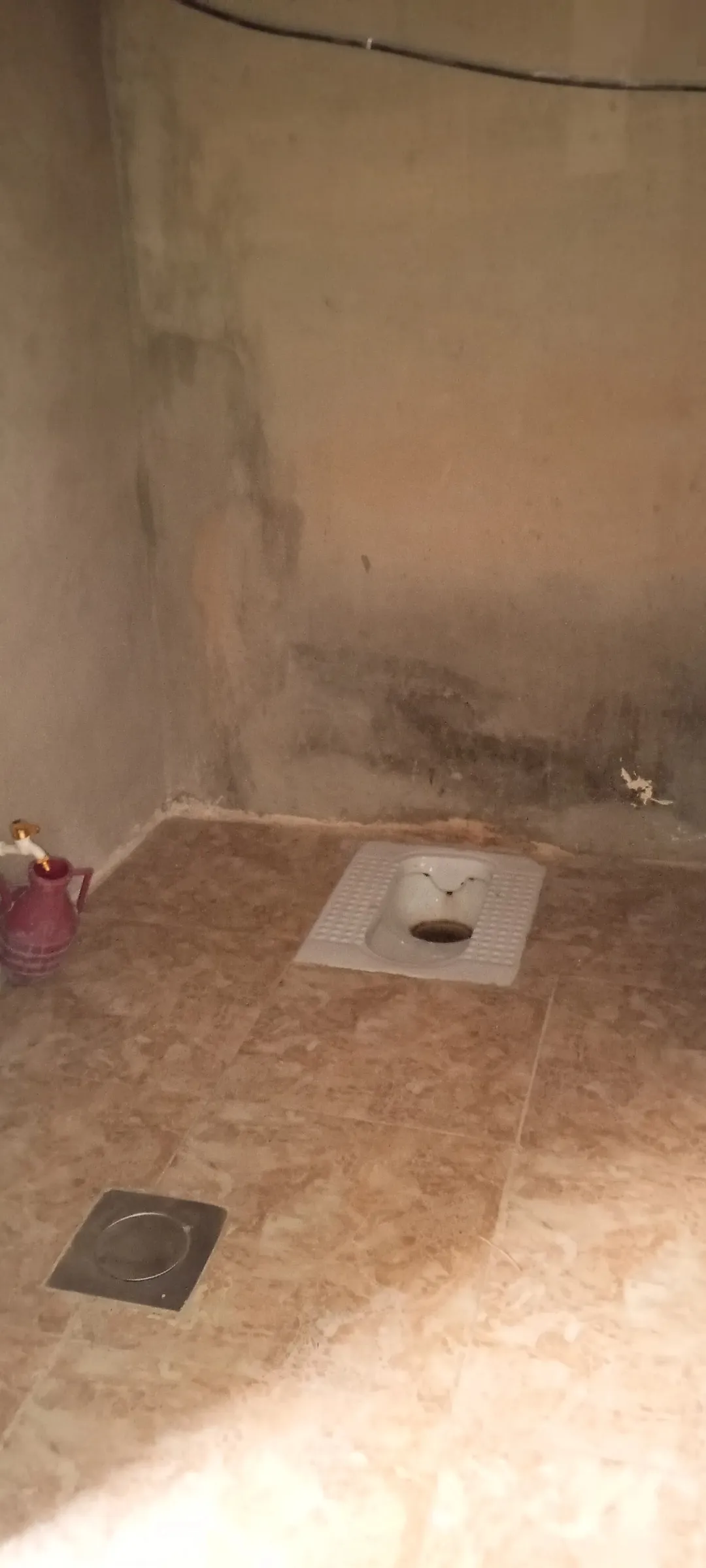 منزل للبيع غرفه ومطبخ وحمام زائد غرفه ومطبخ وحمام طبقين