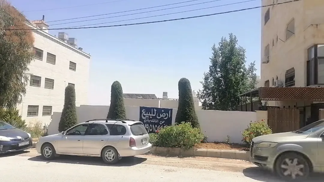 ارض للبيع في طريق المطار منطقة مميزة ضاحية الفاروق