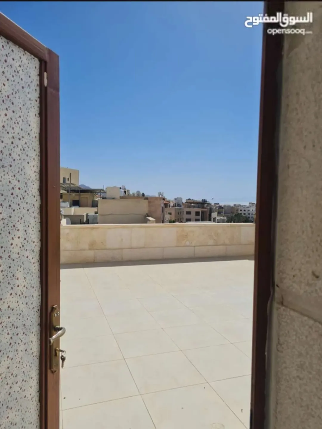 العنوان: للبيع شقة مميزة في العقبة/ منطقة السابعه تم تخفيض السعر للجادين