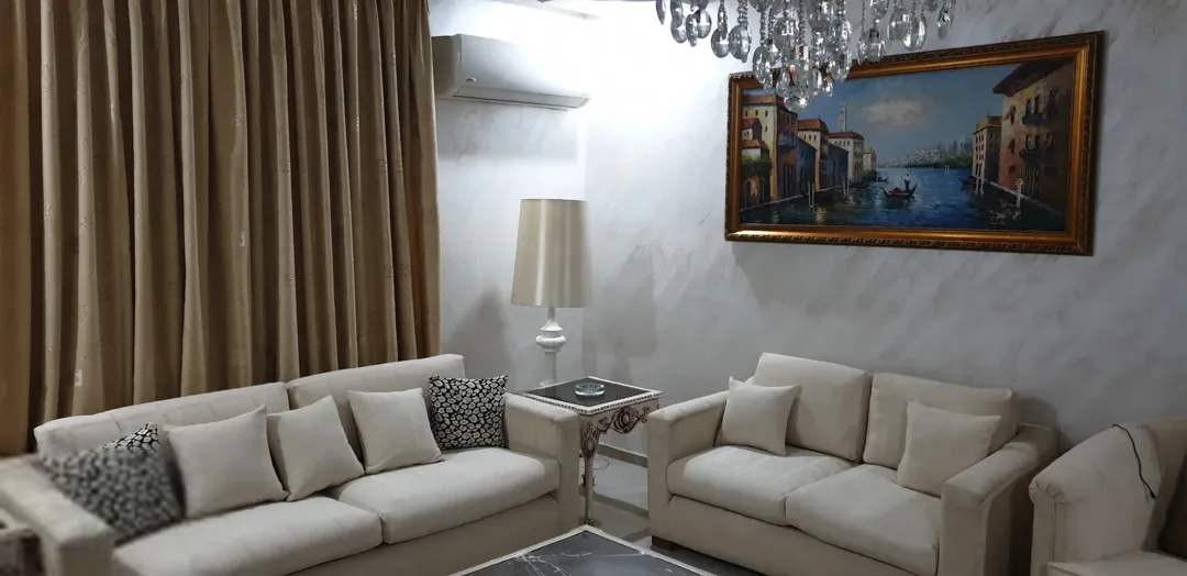 شقة مفروشة بالكامل وجاهزة للسكن في عرجان – عمان