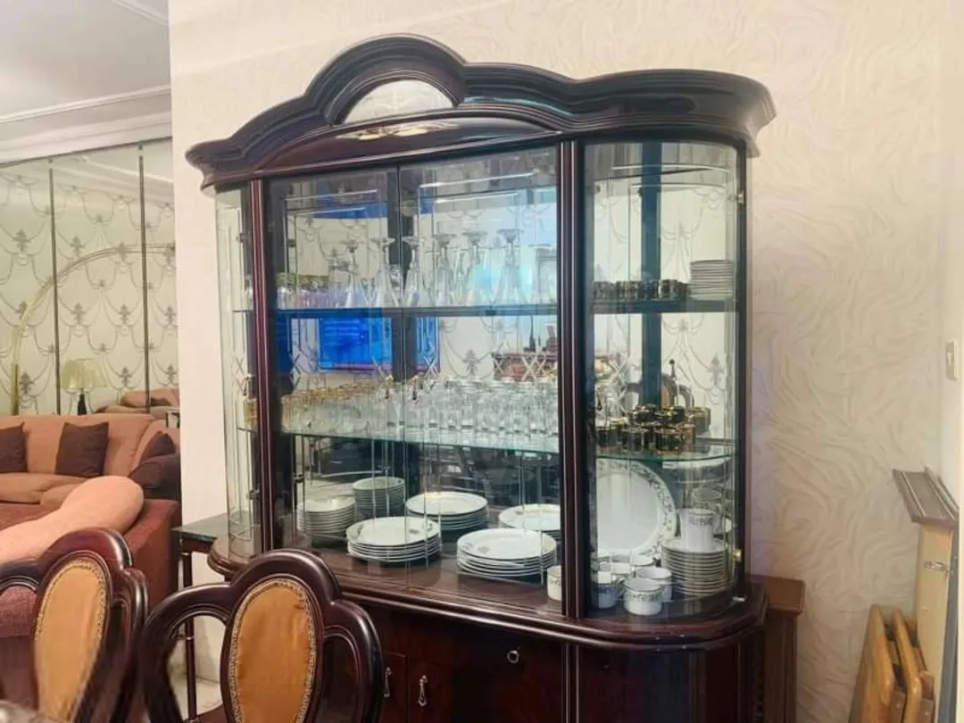 شقة مفروشة فاخرة للإيجار في الشميساني بالقرب من فندق تايكي – عمان الاردن | ID 620269