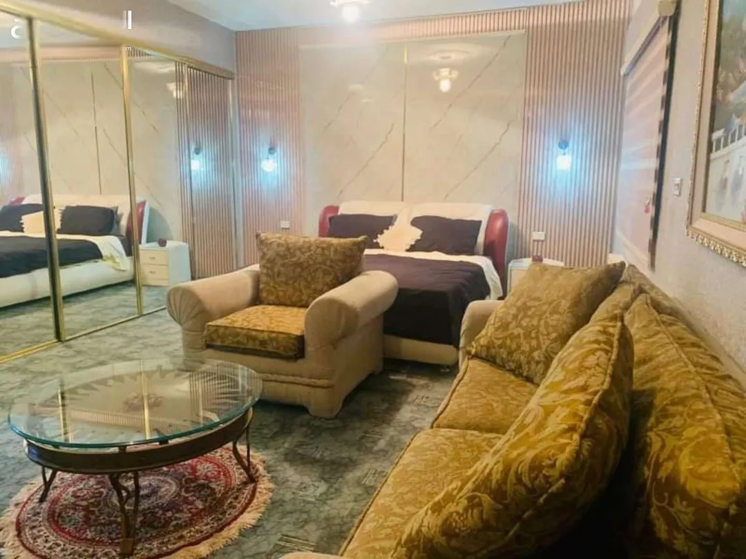 شقة مفروشة فاخرة للإيجار في الشميساني بالقرب من فندق تايكي – عمان الاردن | ID 620269
