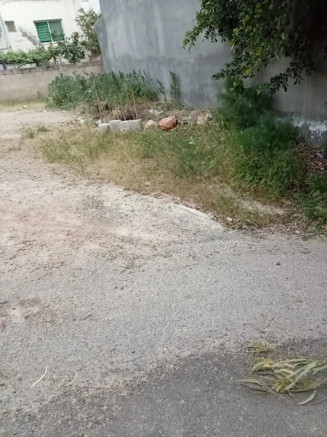 أرض سكنية مميزة في إسكان المغاريب – السلط