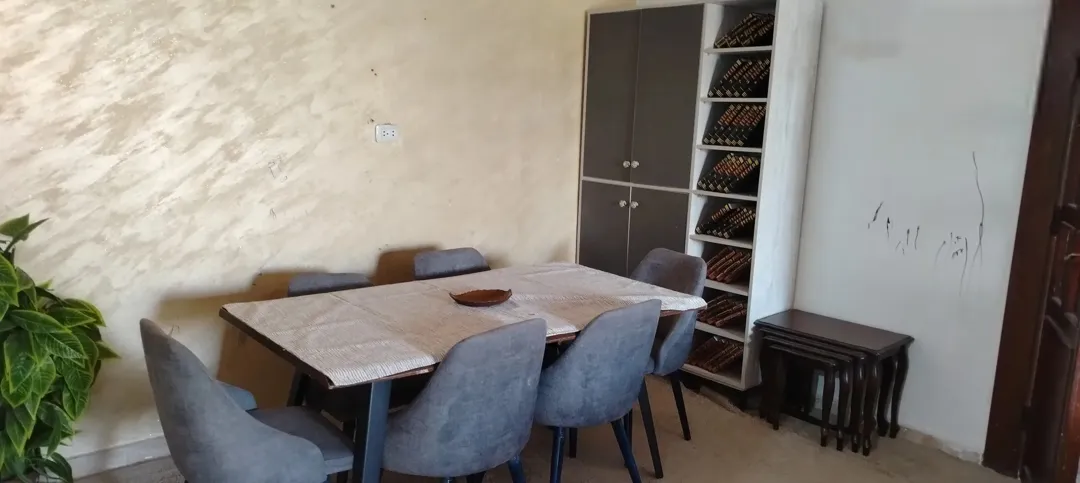 شقه غير مكشوفه للبيع