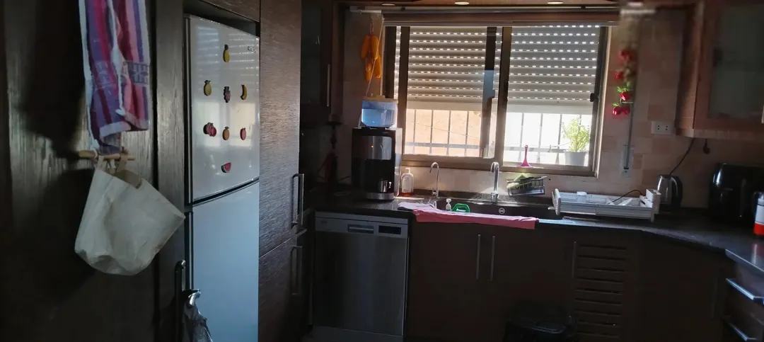 شقه غير مكشوفه للبيع