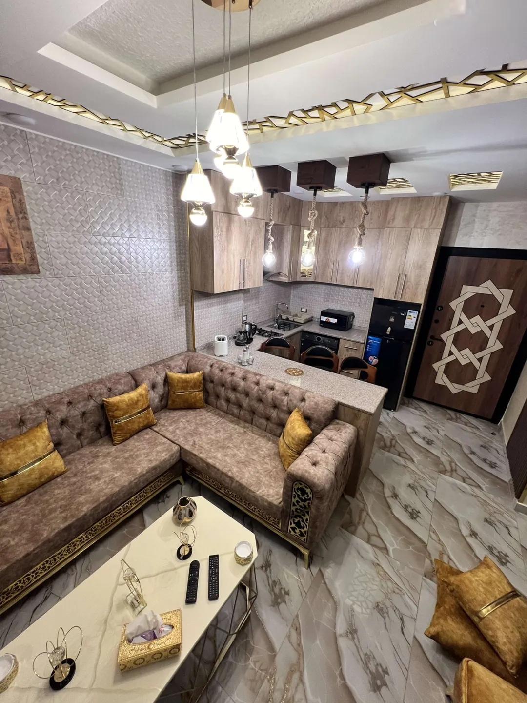 شقة فاخرة مفروشة جديدة للإيجار في حي عبدون الشمالي – عمان الاردن | ID 729908