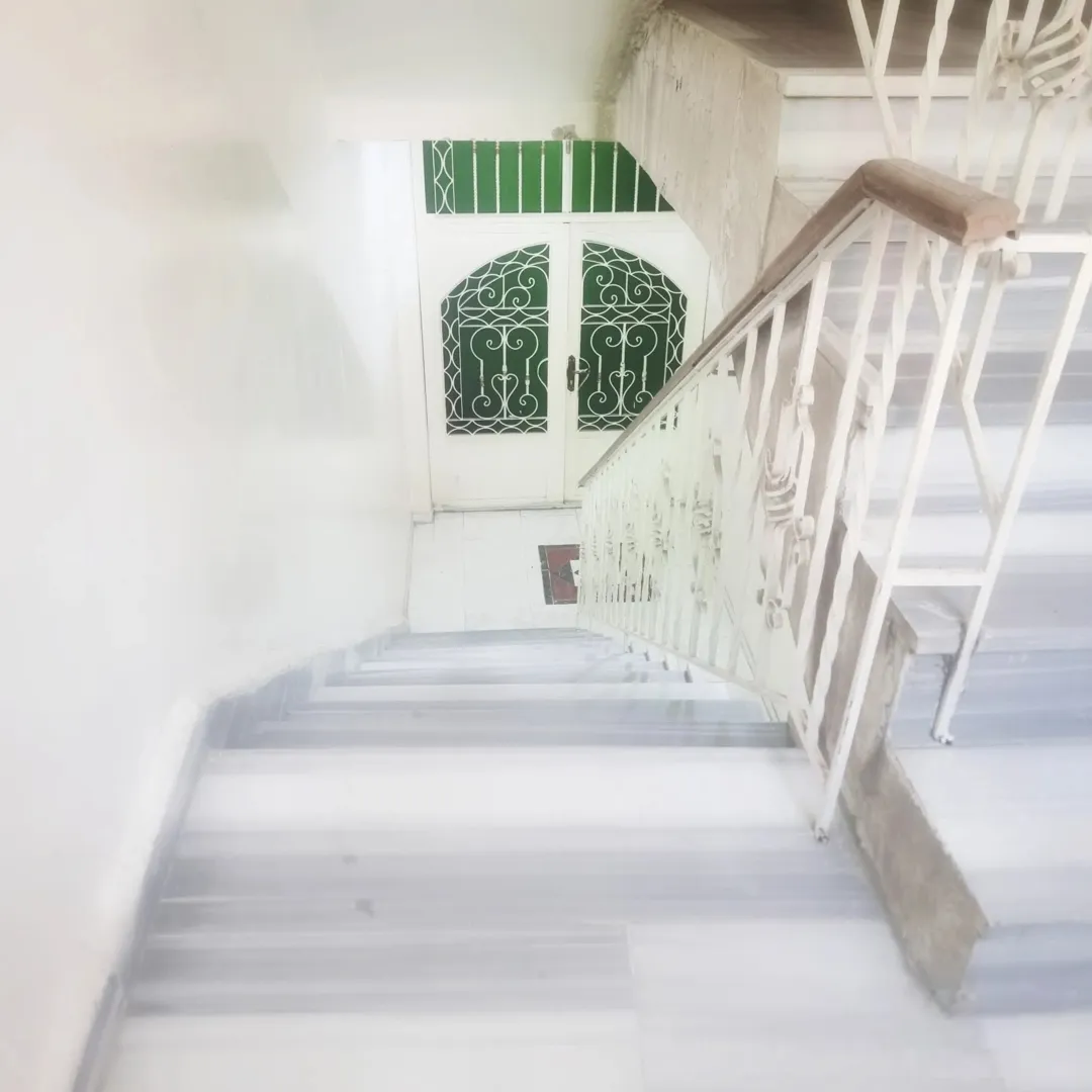 عمارة استثمارية في جبل عمان – 31 وحدة – دخل 67,000 دينار – عائد 10٪ (فرص تطوير 11–12٪)