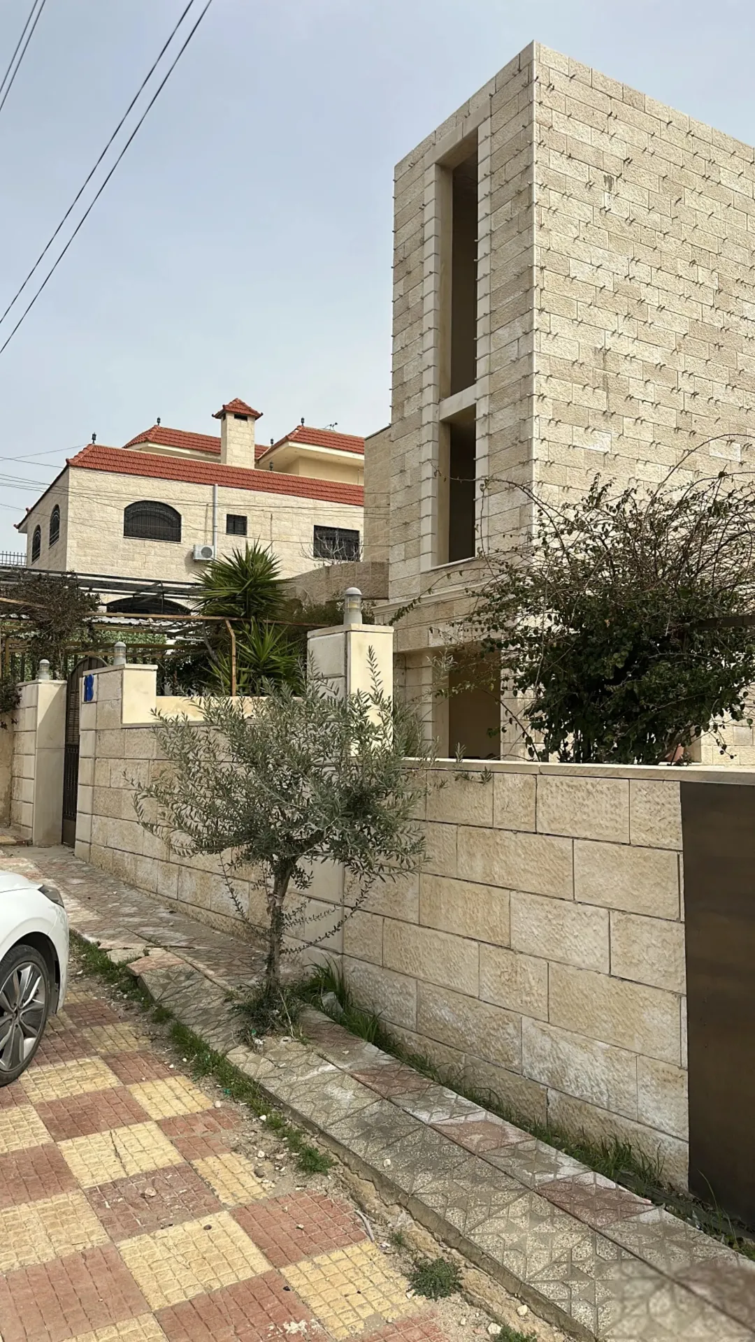 منزل مستقل فاخر في شفا بدران – الكوم