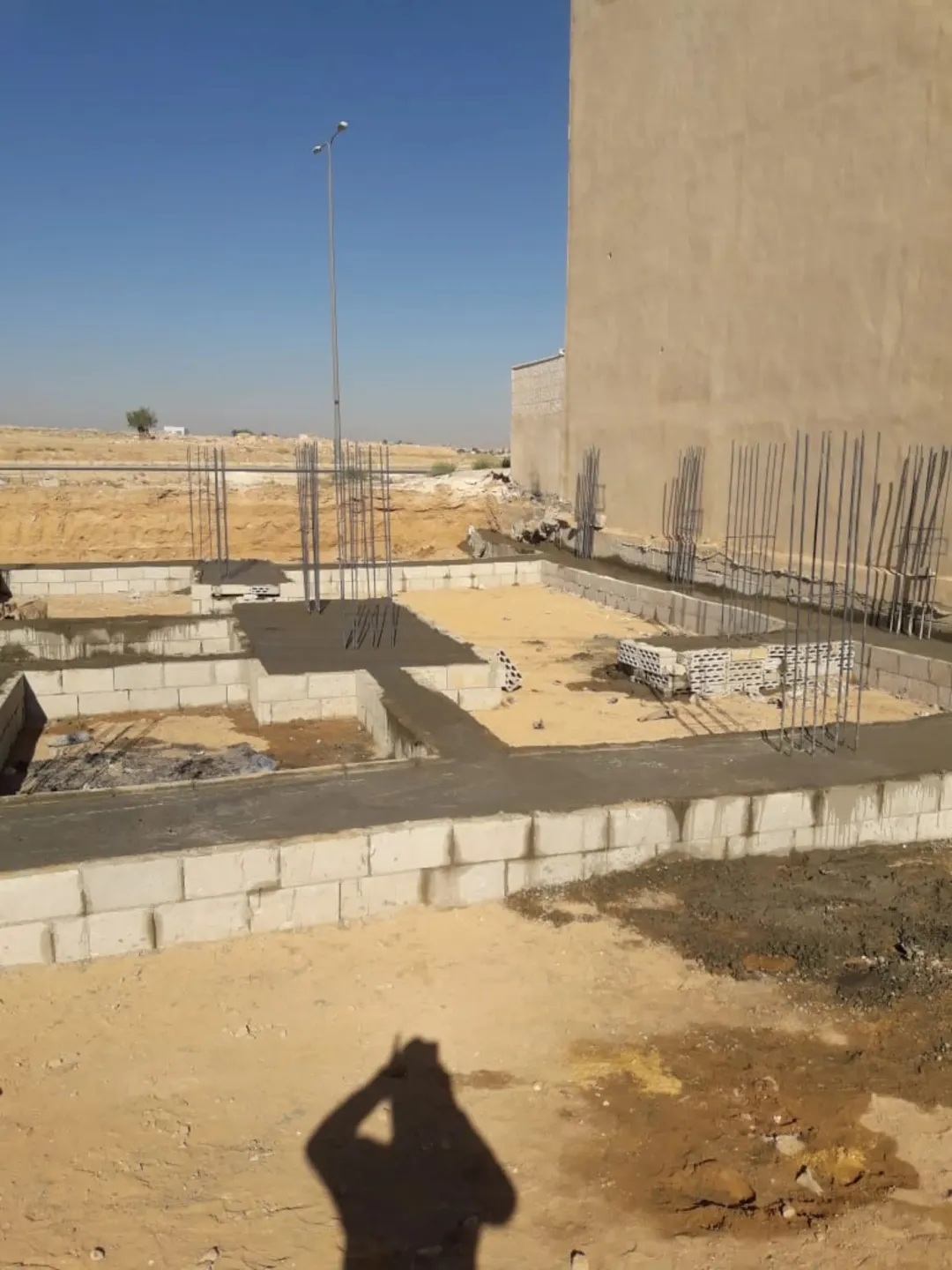 قطعة أرض مميزة في مدينة الشرق تطل على شارعين