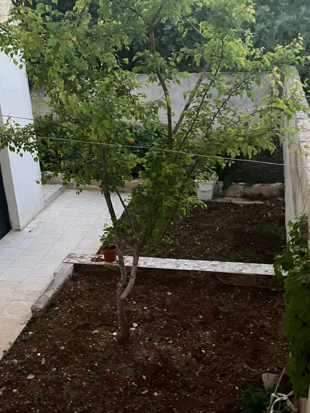 منزل مستقل للبيع في عمان (ناعور سكن ب) قريب على الخدمات