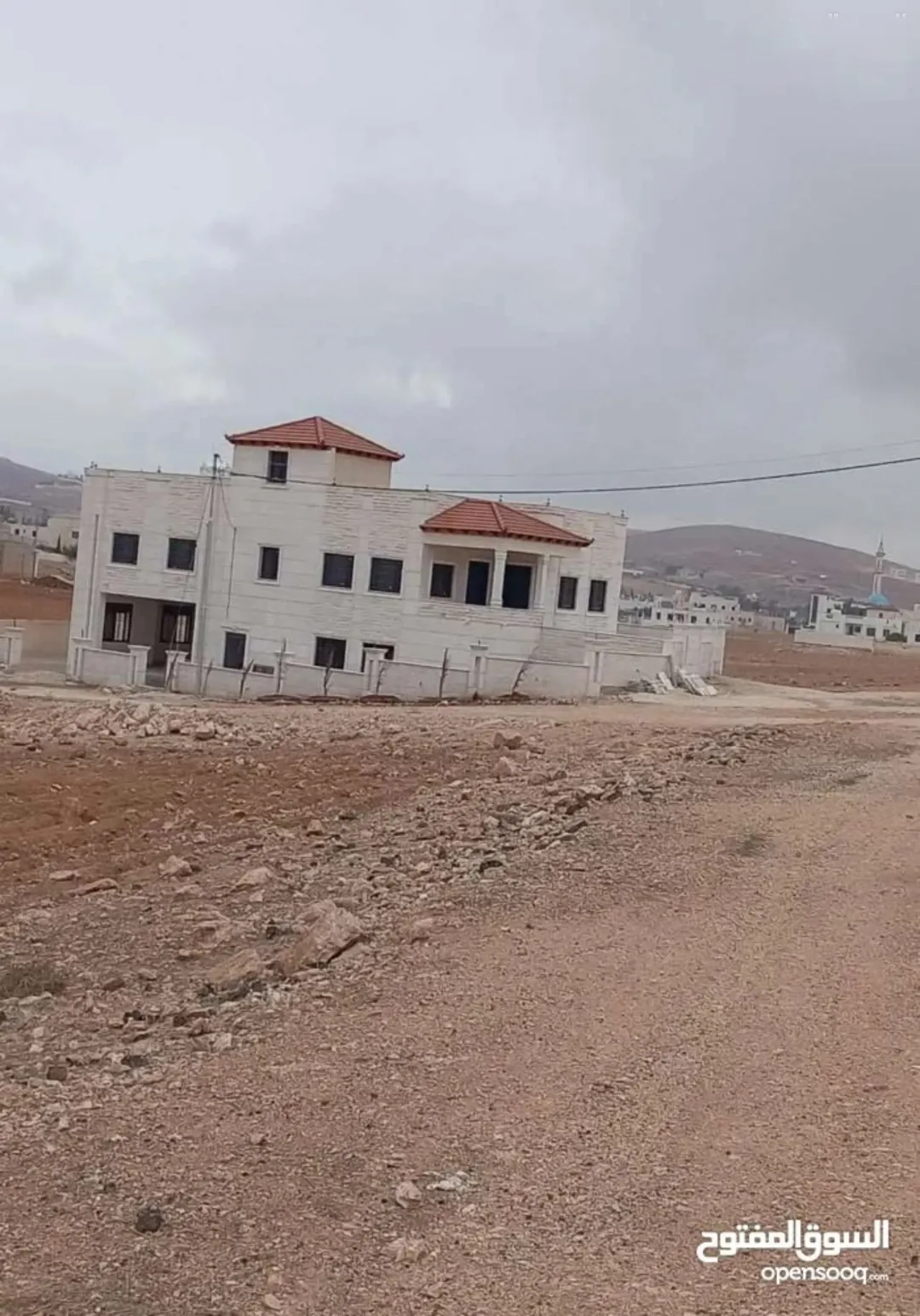 ارضي شرق عمان البيضاء حي العبوس والجواميس