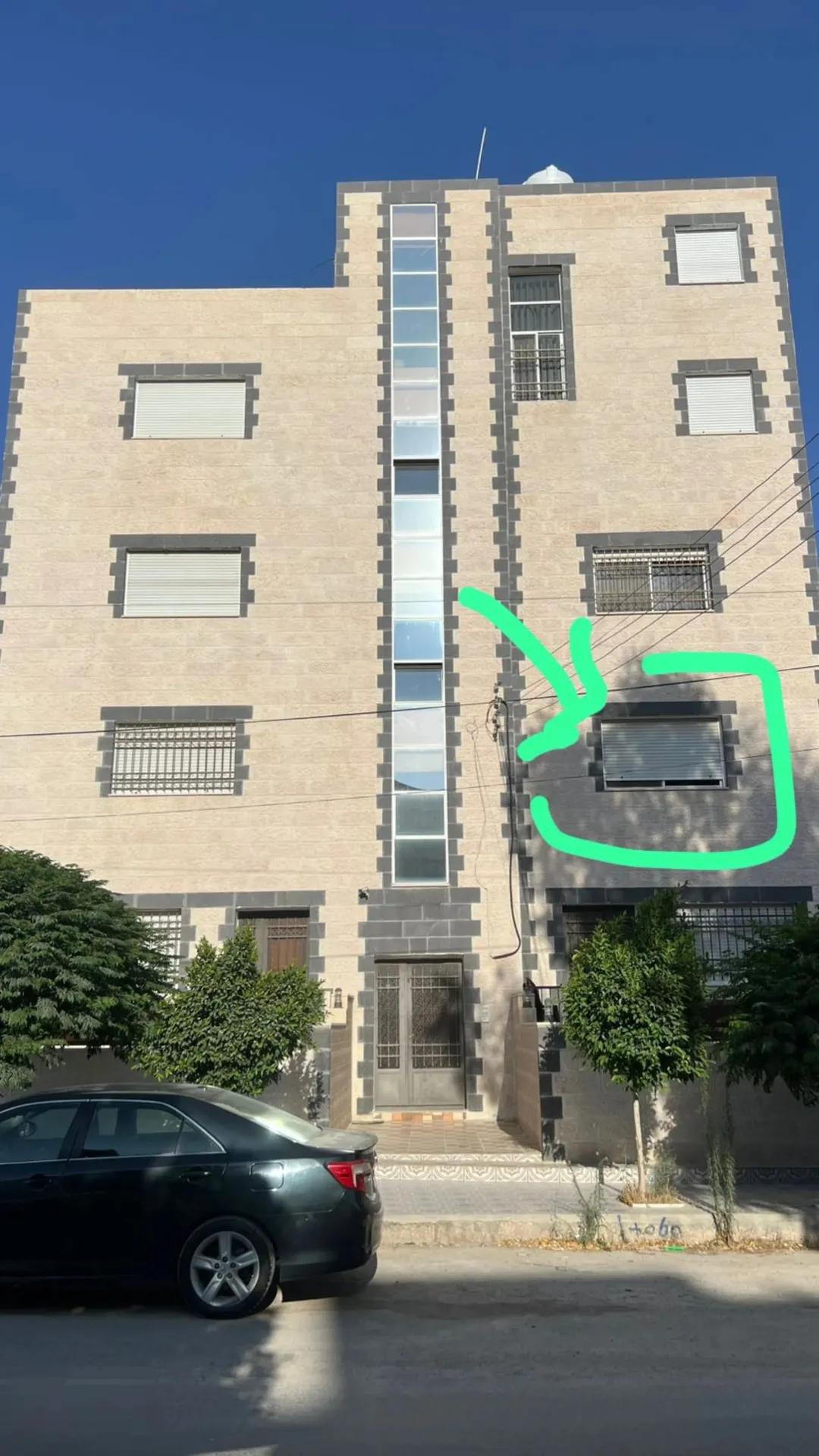شقة فاخرة جديدة في الزرقاء شارع الوينك