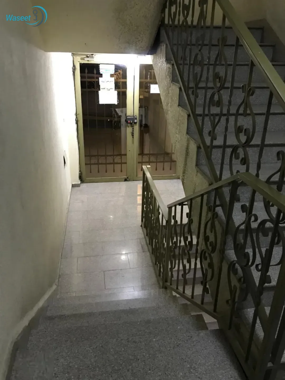 شقة أرضية للبيع