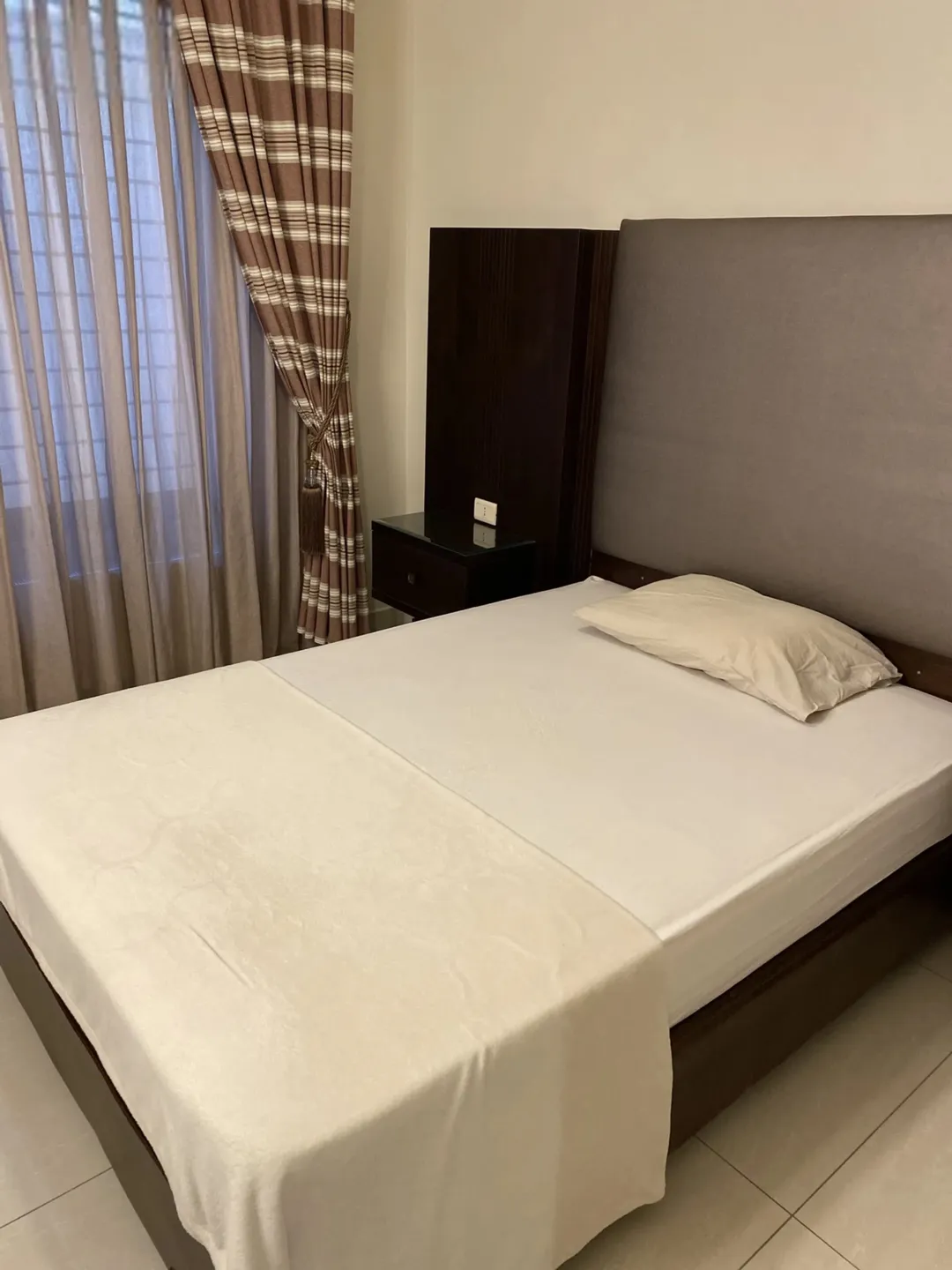 Furnished Deluxe Apartment 4 Rent | ID 828362