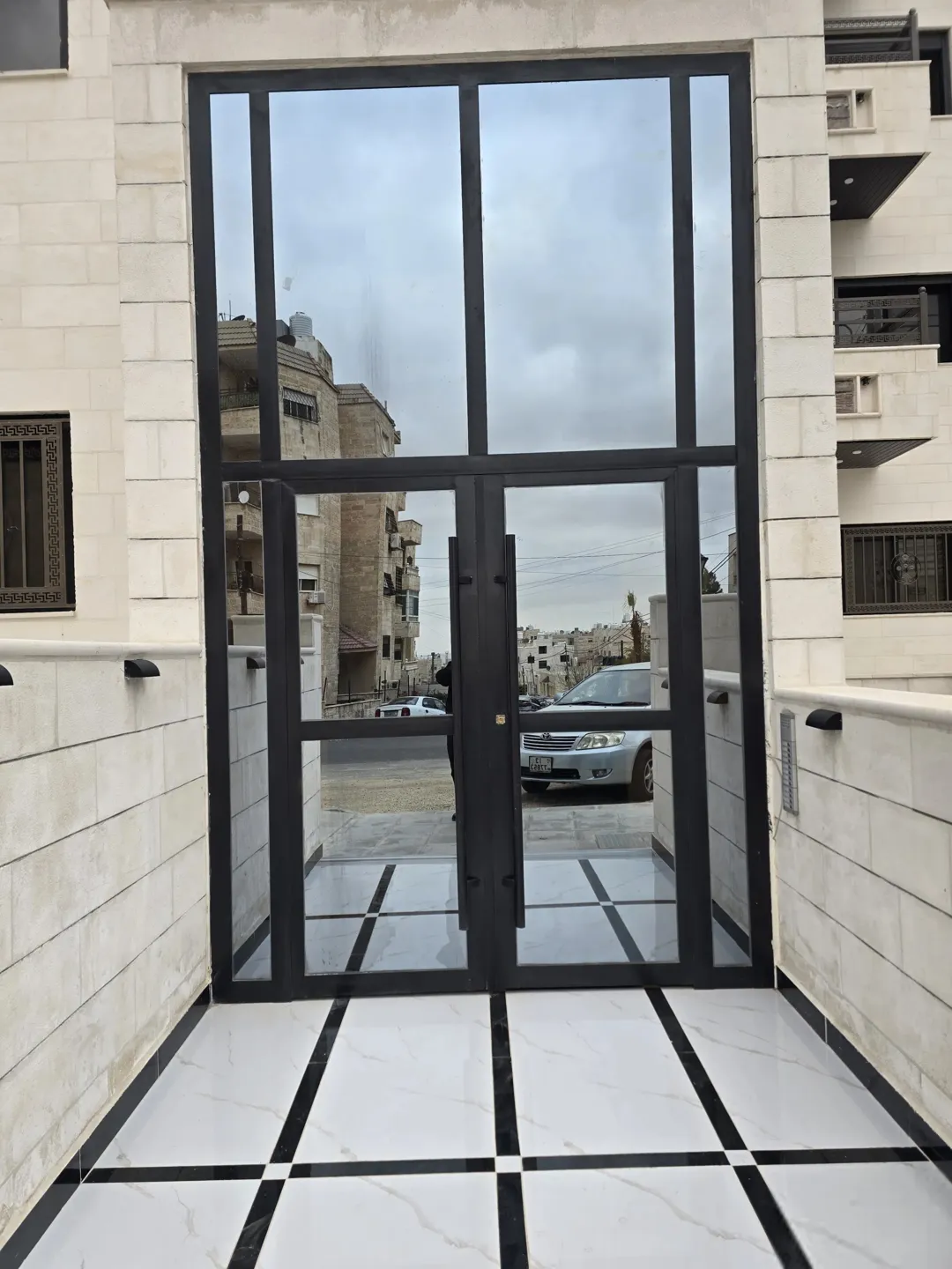 شقة سكانية للبيع