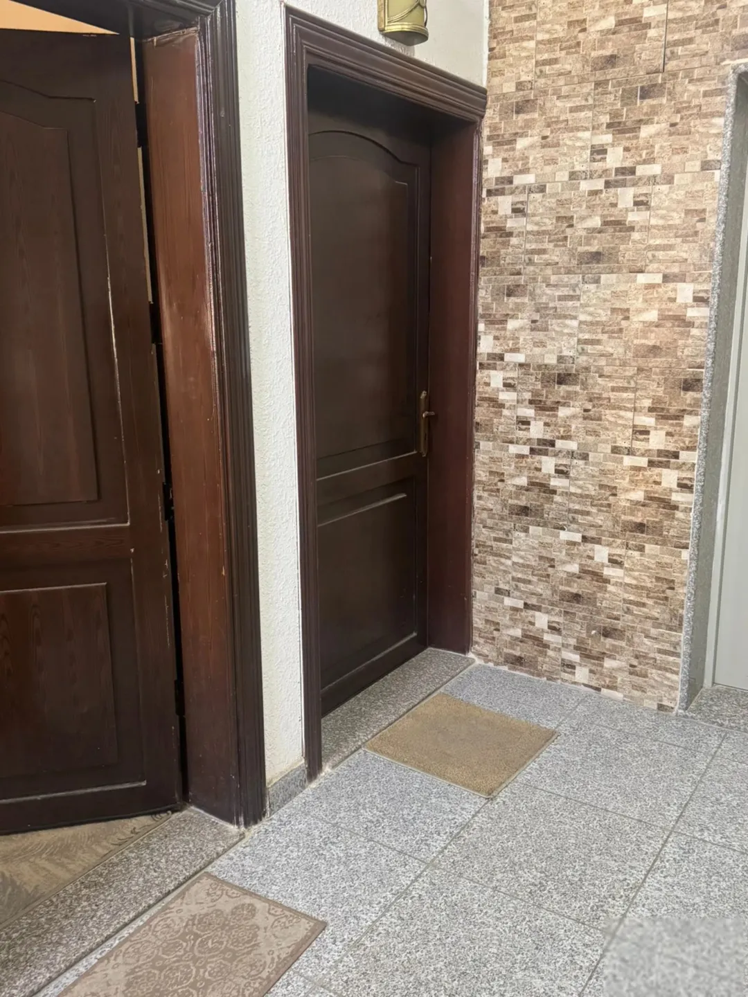 شقة مميزة للبيع في الطابق الأول – الكمالية، عمان