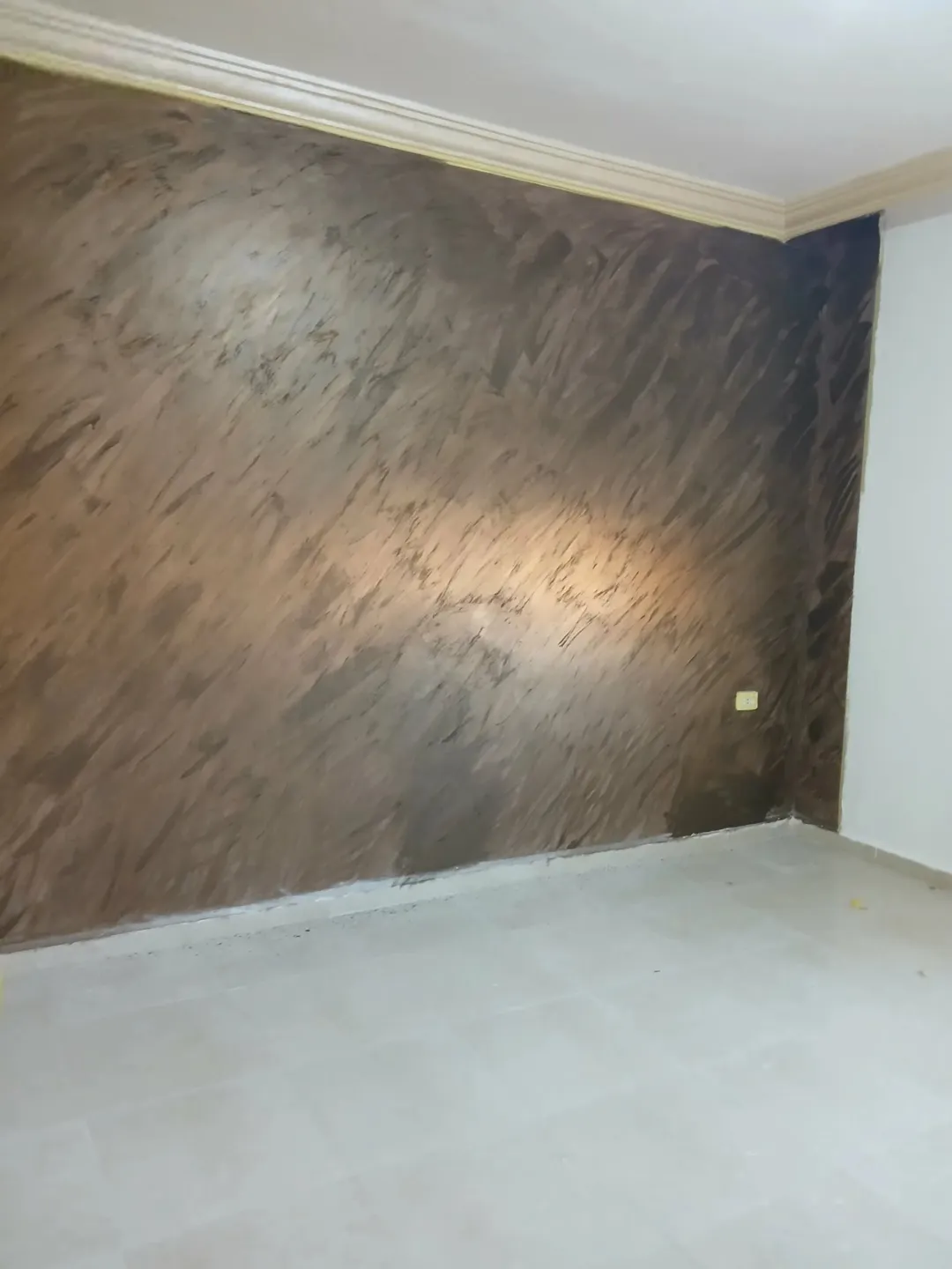 شقه للبيع بااربد زبده قرب أسواق الجود ومستشفى بسمه الجديده