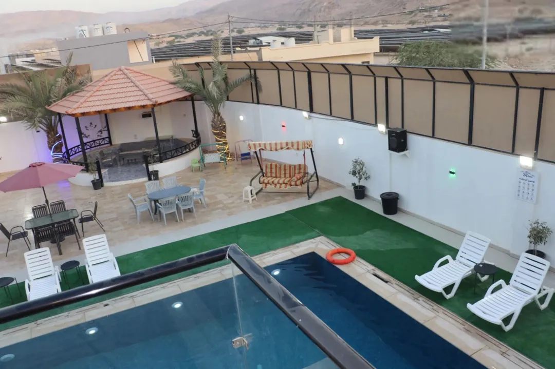 شاليه مميز و فاخر جدا للبيع في النهضة – الراما
