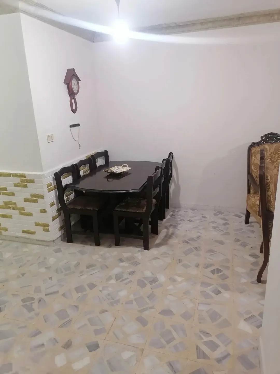 شقة سوبر للبيع في منطقة الزهور بالإسكانات الجديدة