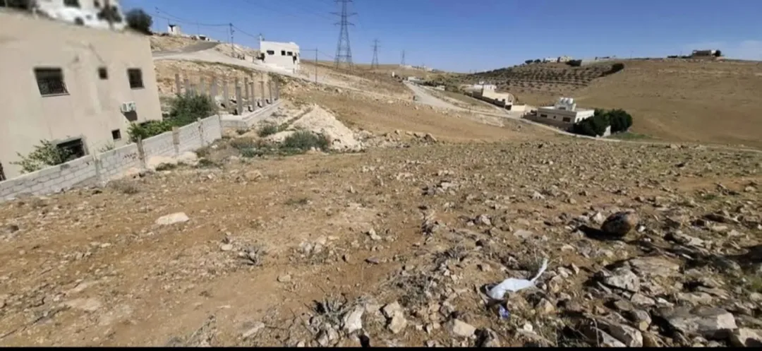 قطعه ارض لقطة في عمان