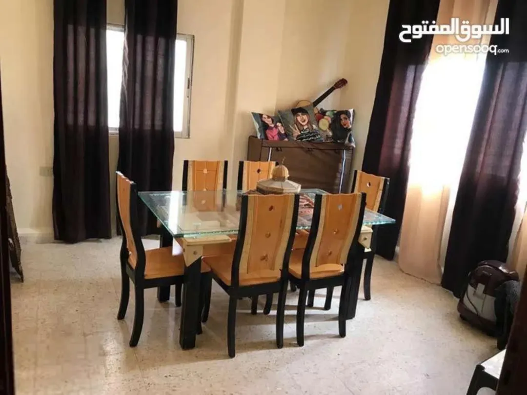 منزل مستقل طابقين للبيع في جبل الأمير حسن، الزرقاء