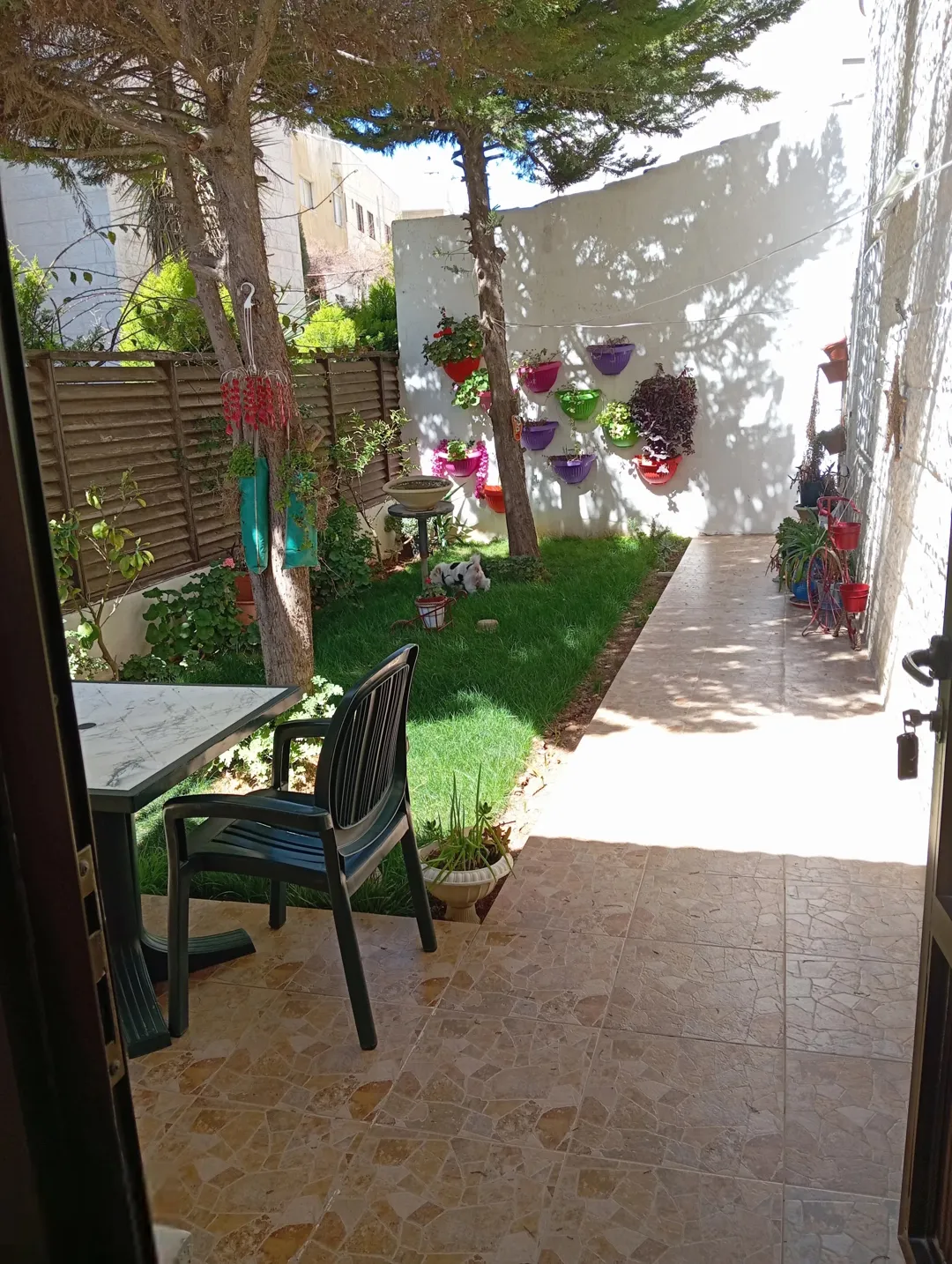 شقة أرضية ساحرة مفروشة بالكامل | ID 749654