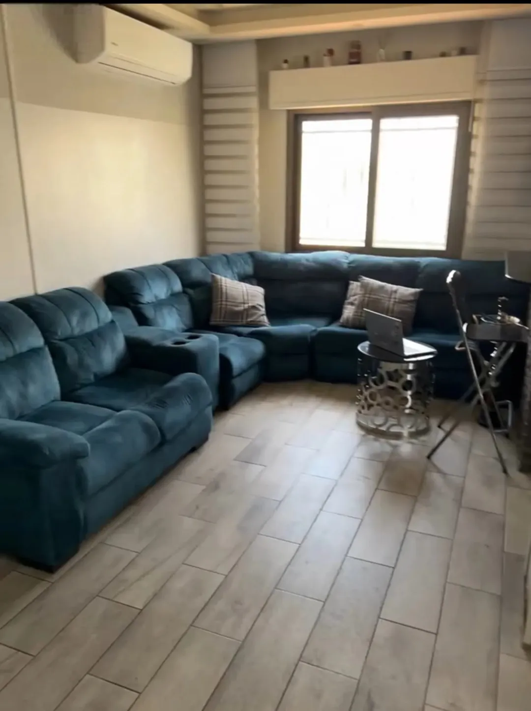 شقة سكنية للبيع مزودة بنظام طاقة شمسية