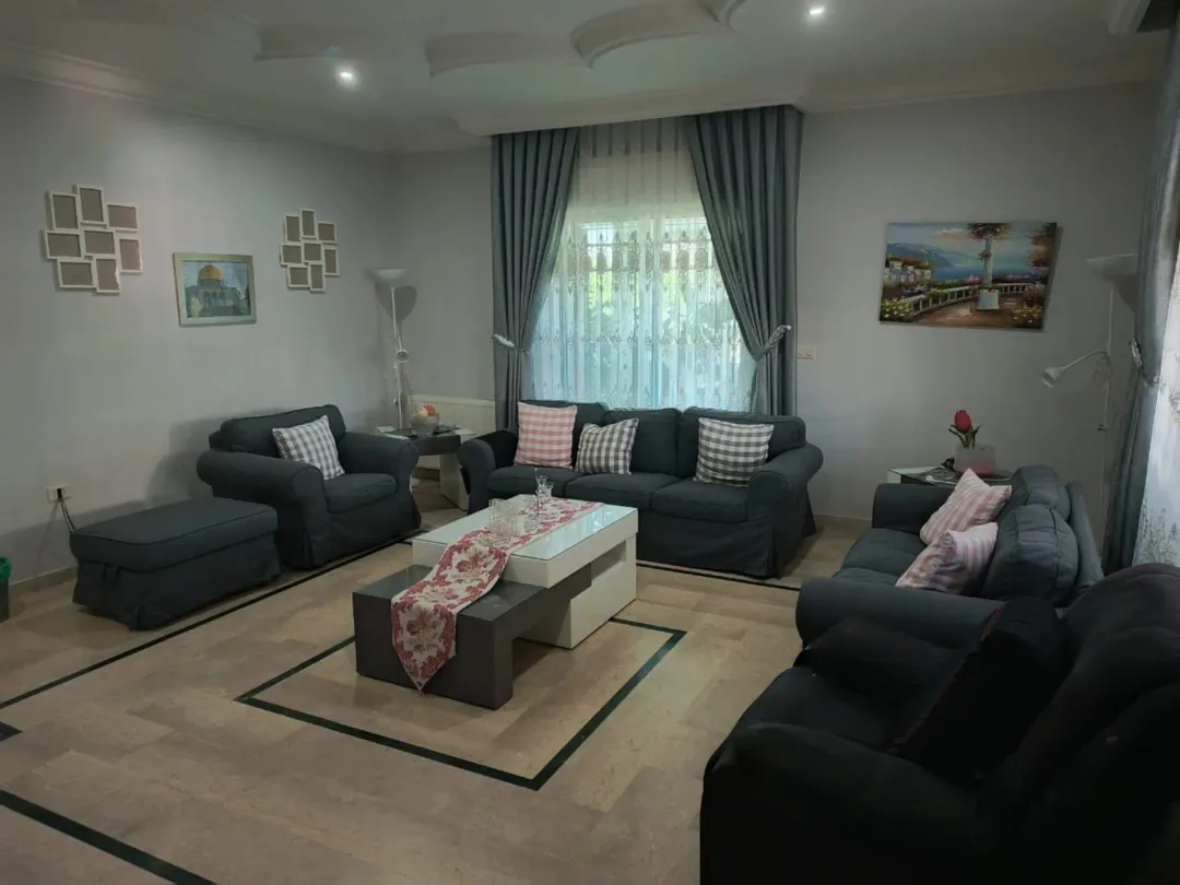 عماره سكنيه للبيع