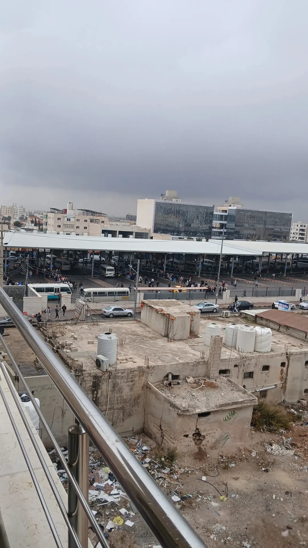 شقة فارغة للبيع ويوجد إمكانية للبيع مع الفرش