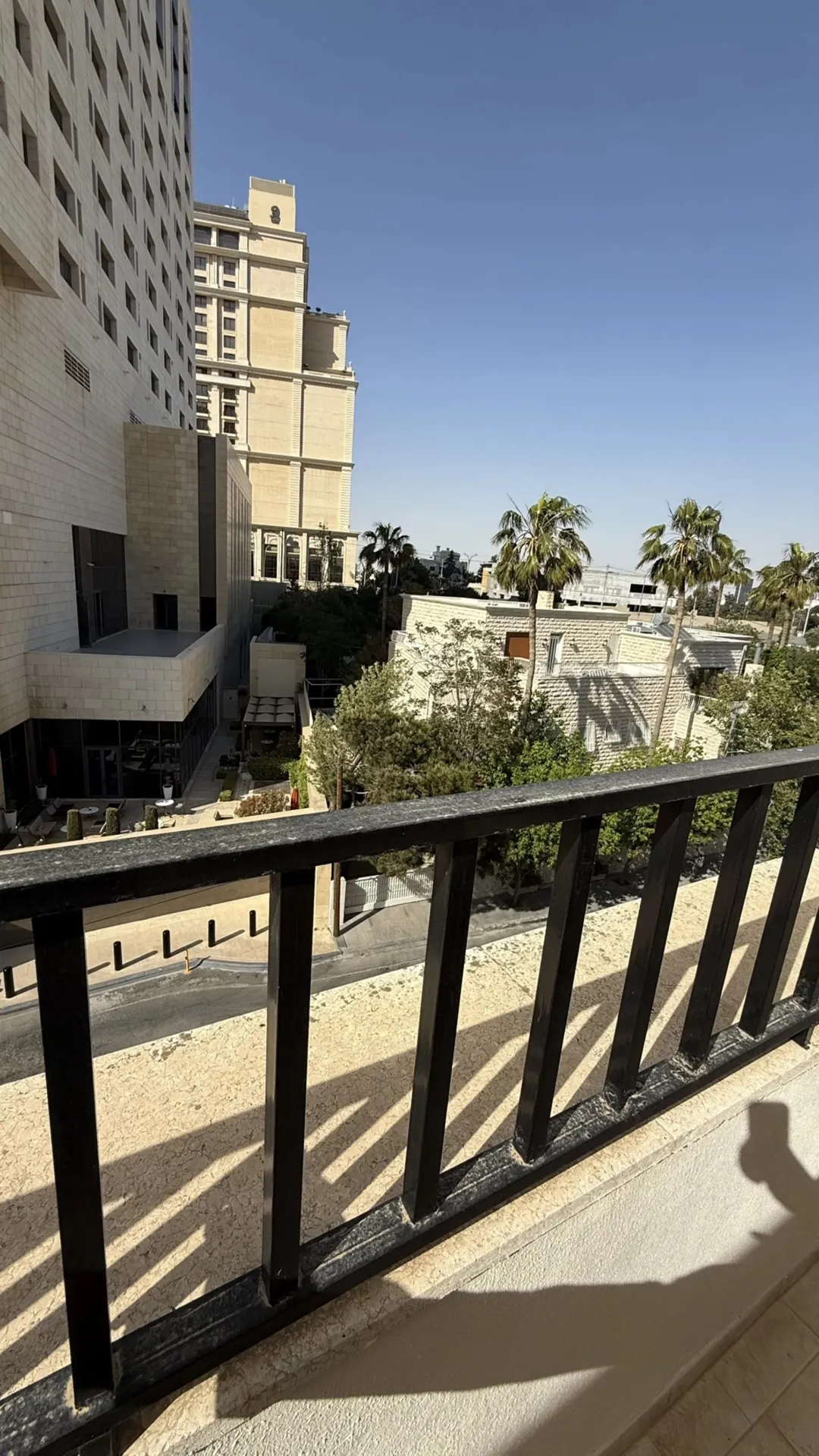 شقة للبيع في المربع الذهبي الدوار الخامس