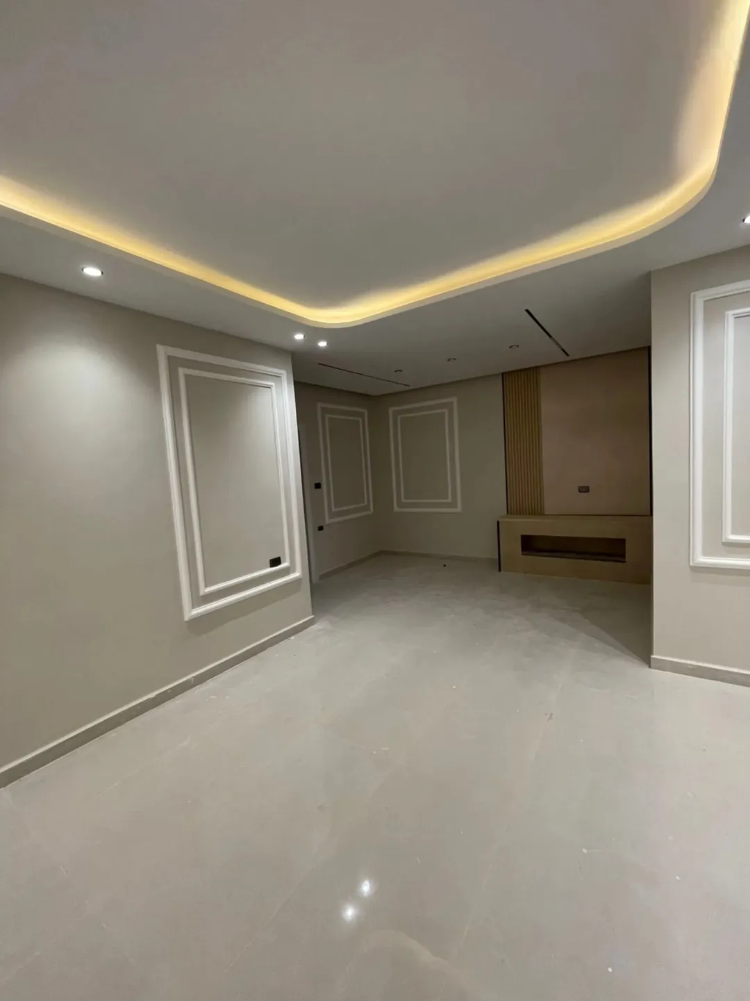 شقة سكنية فاخرة بتشطيبات فندقية 160 متر