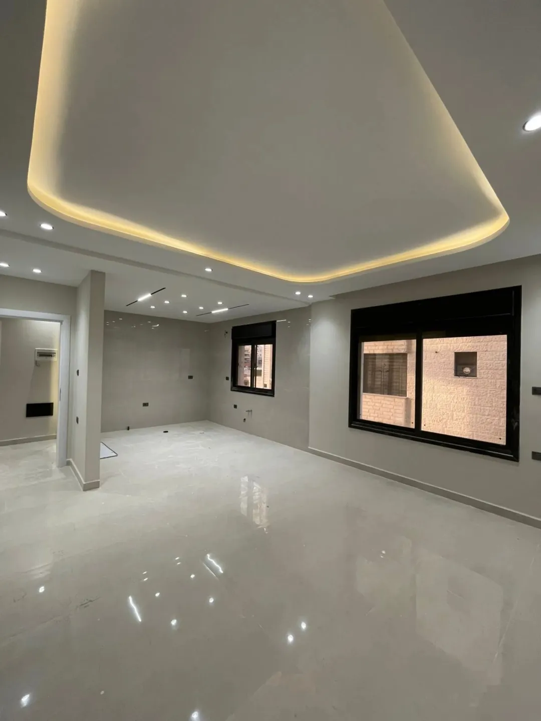 شقة سكنية فاخرة بتشطيبات فندقية 160 متر
