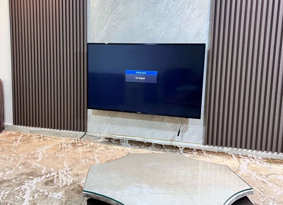 1080
