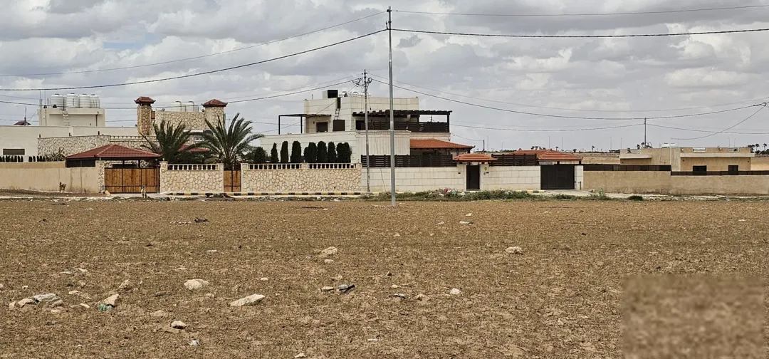 الجيزة حوض 6 الحجرة شرق الشارع