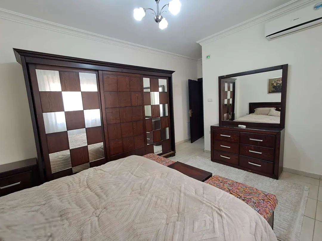 75da5ef394_01_cleaned شقة فاخرة مفروشة في قلب الشميساني للايجار – عمان الاردن | ID 619038